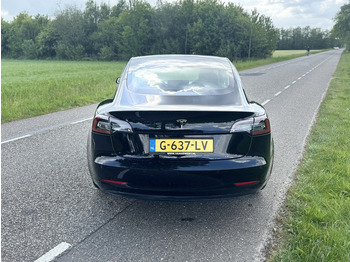 Coche Tesla Model 3: foto 5