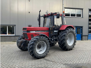 Tractor CASE IH 1255XL
