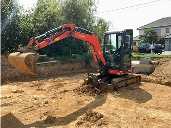 Miniexcavadora KUBOTA U27-4