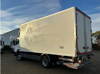 Camión caja cerrada Mercedes-Benz Atego ATEGO1218 GEISOLEERDE OPBOUW 620x247x260! 2000kg Laadklep.: foto 4