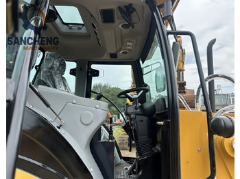 Retroexcavadora CAT 432F: foto 5