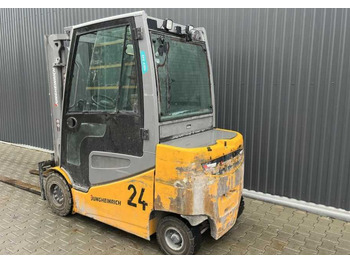 Carretilla elevadora eléctrica Jungheinrich EFG430: foto 3