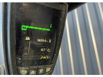 Carretilla elevadora eléctrica LINDE E25