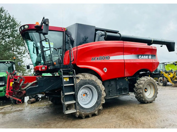 Cosechadora de granos CASE IH