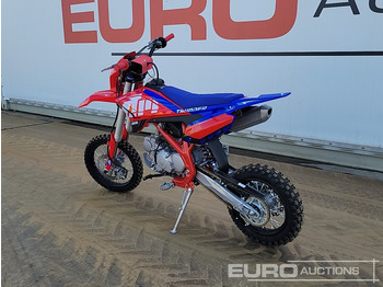 Motocicleta Unused 2025 Apollo Thunder 125cc Motorcross Bike, 14" Front, 12" Rear Tyres, Electric Start, Air Cooled, Hydraulic Suspension, Disc Brakes, Lighting Kit (UNASSEMBLED): foto 3