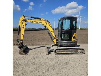 Miniexcavadora NEW HOLLAND