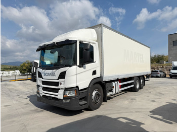 Camión caja cerrada SCANIA P 360