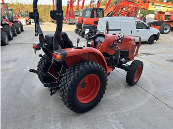 Tractor municipal Kubota L1-382 (5278): foto 5