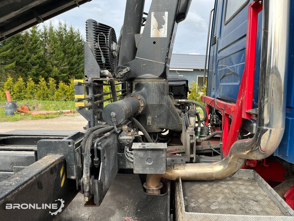 Camión volquete, Camión grúa 2002 SCANIA R114 6X2*4 Tipper+HIAB 166-e5 crane: foto 16