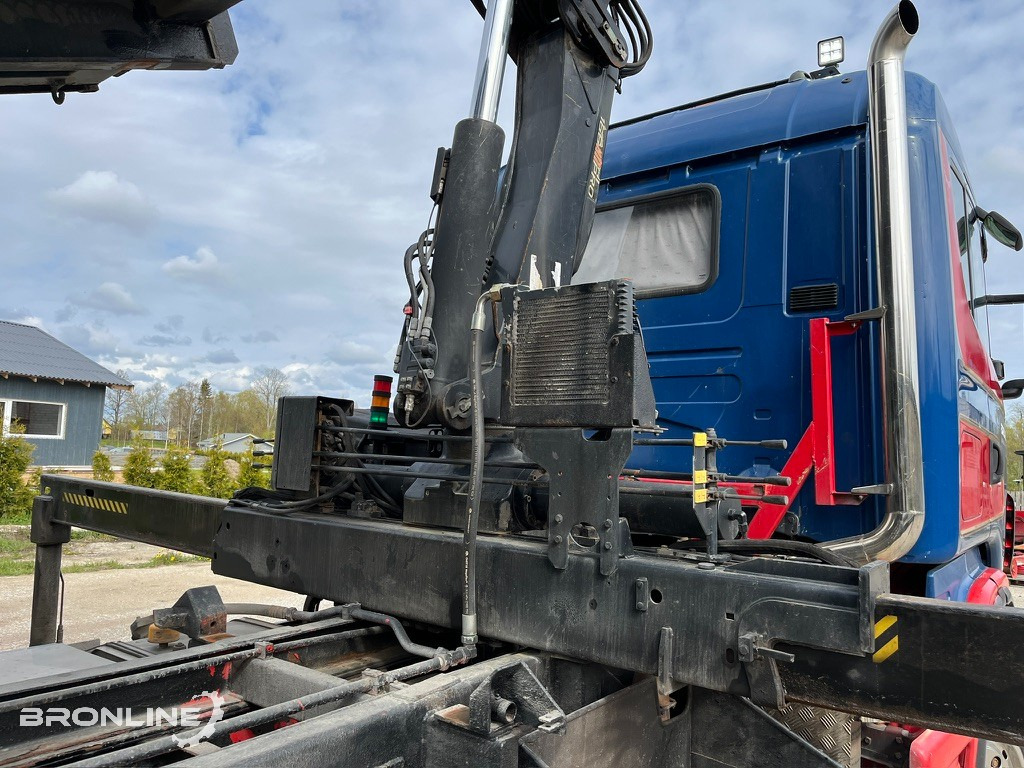 Camión volquete, Camión grúa 2002 SCANIA R114 6X2*4 Tipper+HIAB 166-e5 crane: foto 18