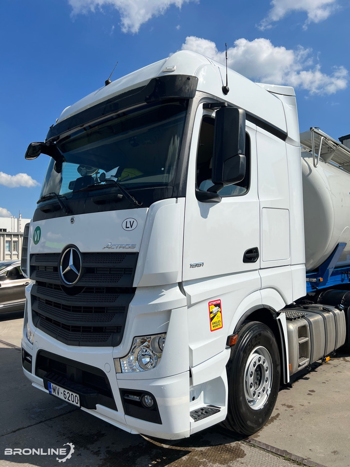 2021 Mercedes-Benz Actros 1851LS + 2007 Spitzer SK 2750 - Cabeza tractora: foto 4 2021 Mercedes-Benz Actros 1851LS + 2007 Spitzer SK 2750 - Cabeza tractora: foto 4