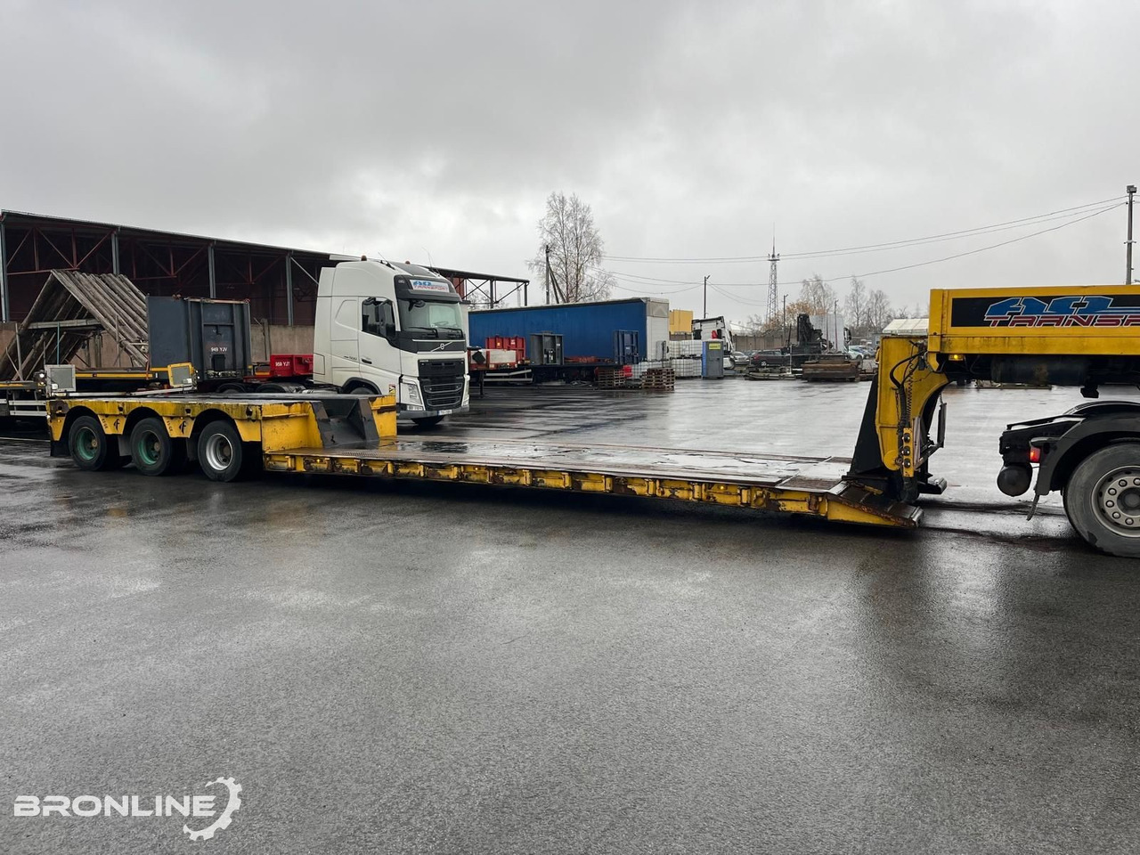 Faymonville STBZ-3VA Low-Bed 3-axle Trailer - Semirremolque portavehículos: foto 4 Faymonville STBZ-3VA Low-Bed 3-axle Trailer - Semirremolque portavehículos: foto 4