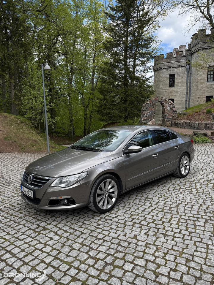 2009 Volkswagen Passat CC 2.0 147kW - Otros maquinaria: foto 1 2009 Volkswagen Passat CC 2.0 147kW - Otros maquinaria: foto 1
