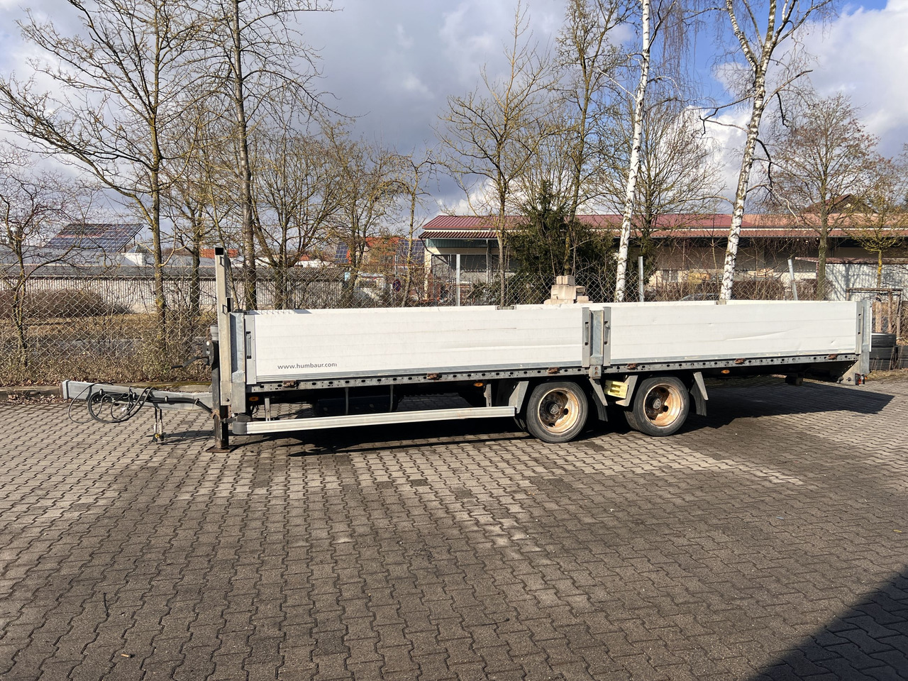Humbaur HBTZ 137224 14,4 t Tandem- Pritschenanhänger- Tieflader - Remolque góndola rebajadas: foto 1 Humbaur HBTZ 137224 14,4 t Tandem- Pritschenanhänger- Tieflader - Remolque góndola rebajadas: foto 1