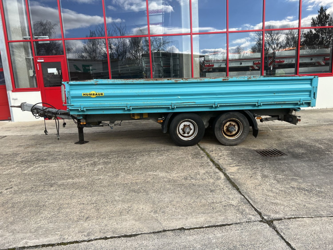 Humbaur HTK 10 50 24 Tandem Kipper- Tieflader - Remolque volquete: foto 4 Humbaur HTK 10 50 24 Tandem Kipper- Tieflader - Remolque volquete: foto 4
