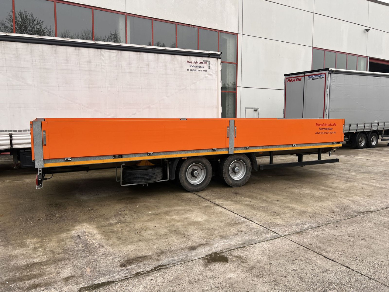 Möslein 13 t Pritschenanhänger- Tieflader, wenig Benutz - Remolque plataforma/ Caja abierta: foto 3 Möslein 13 t Pritschenanhänger- Tieflader, wenig Benutz - Remolque plataforma/ Caja abierta: foto 3
