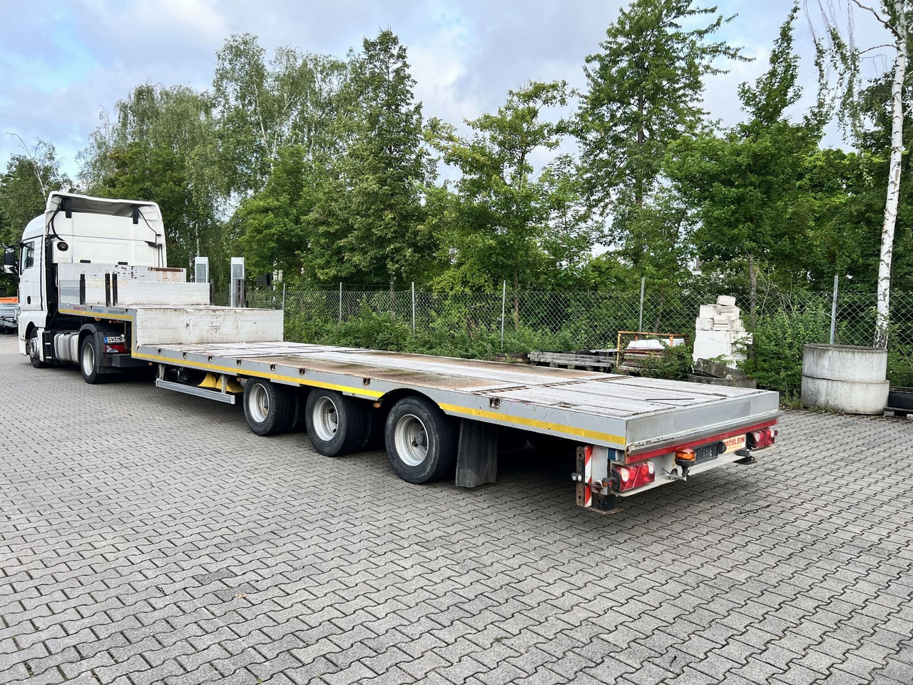 Möslein 3 Achs Satteltieflader - Semirremolque góndola rebajadas: foto 4 Möslein 3 Achs Satteltieflader - Semirremolque góndola rebajadas: foto 4