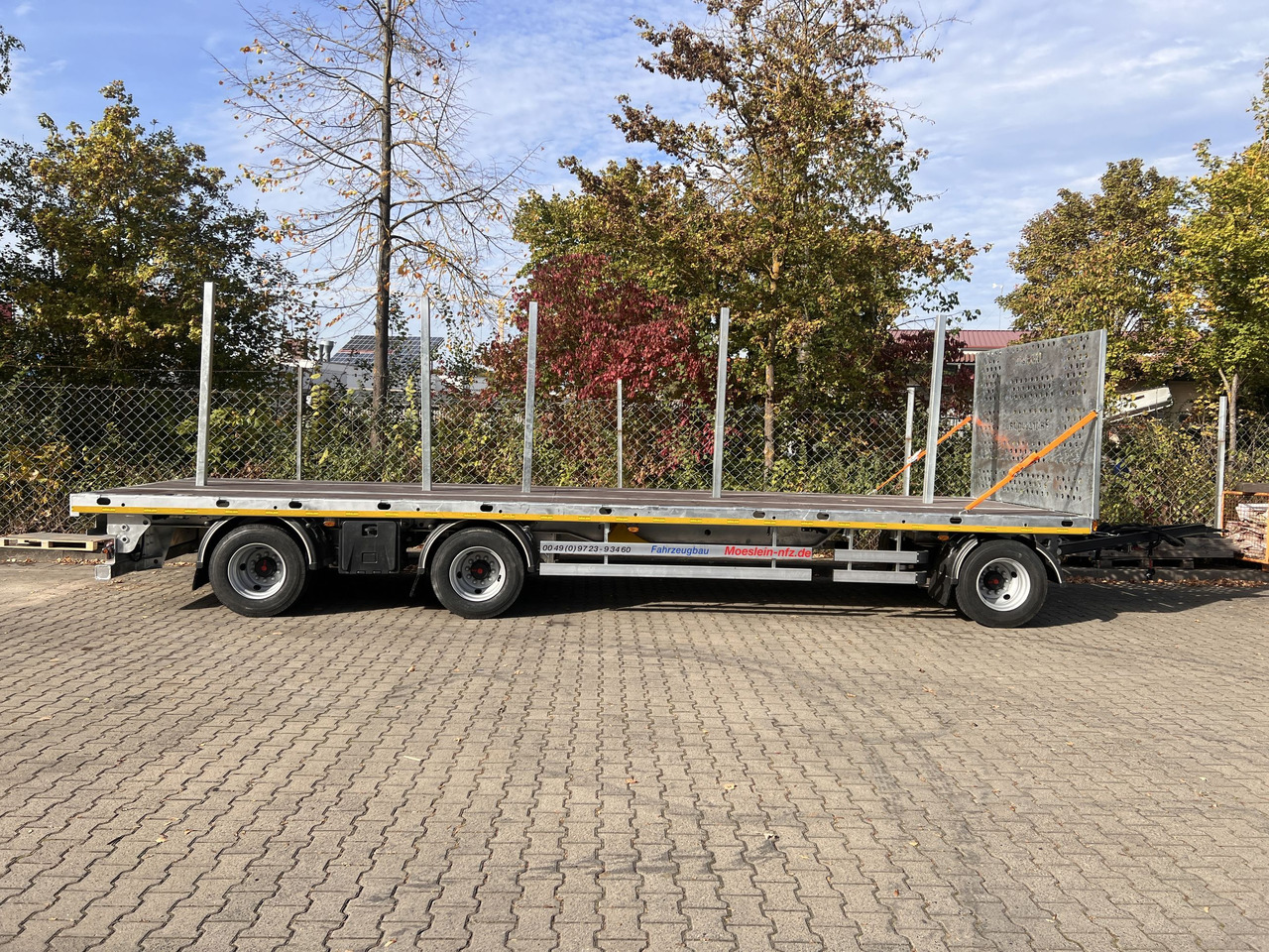 Möslein T 3 Plato 9 m 3 Achs Jumbo- Plato- Anhänger 9 m, Mega - Remolque plataforma/ Caja abierta: foto 2 Möslein T 3 Plato 9 m 3 Achs Jumbo- Plato- Anhänger 9 m, Mega - Remolque plataforma/ Caja abierta: foto 2