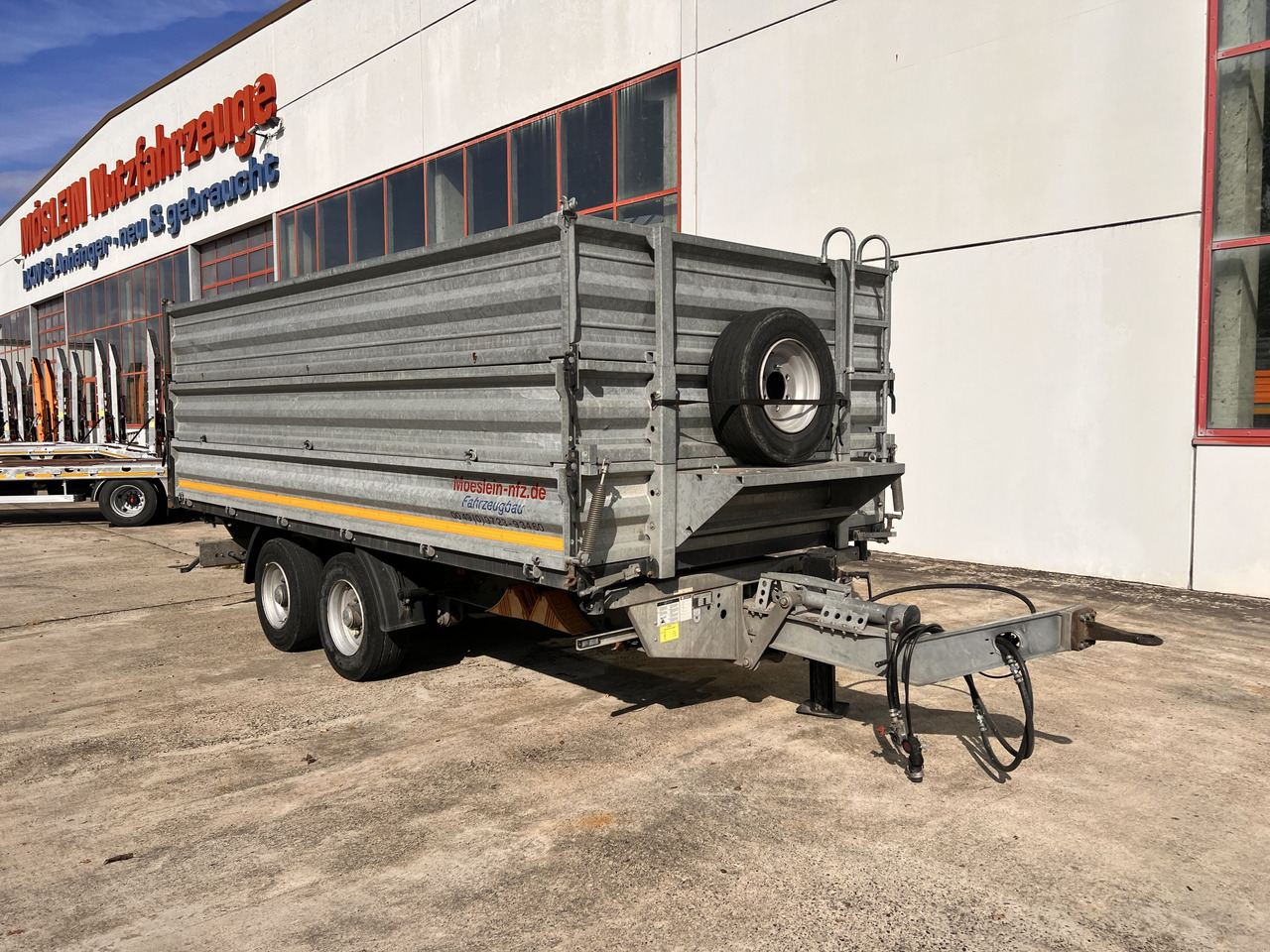 Möslein TDS 13 Schwebheim 13 t Tandemkipper- Tieflader, Aufsatzbordwände - Remolque volquete: foto 5 Möslein TDS 13 Schwebheim 13 t Tandemkipper- Tieflader, Aufsatzbordwände - Remolque volquete: foto 5