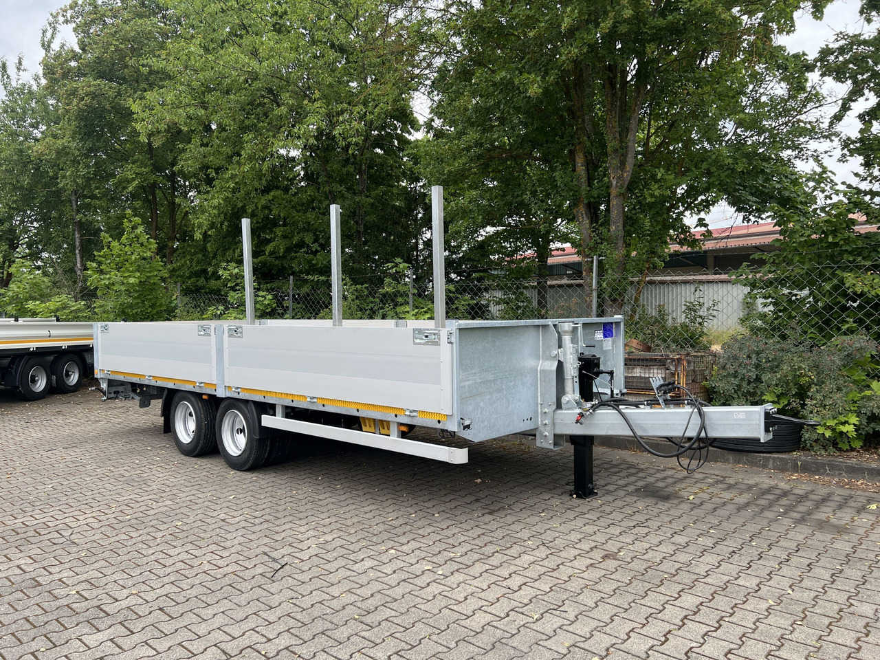 Möslein THT 14,4 G 6,2 L 14,4 t Tandem- Pritschenanhänger- Tieflader - Remolque plataforma/ Caja abierta: foto 4 Möslein THT 14,4 G 6,2 L 14,4 t Tandem- Pritschenanhänger- Tieflader - Remolque plataforma/ Caja abierta: foto 4