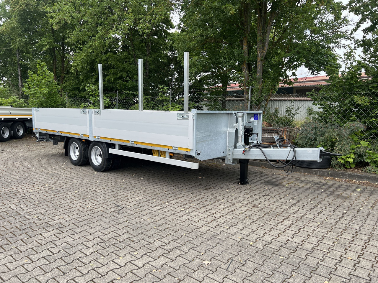 Möslein THT 14,4 G 7,20 L 14,4 t Tandem- Pritschenanhänger- Tieflader - Remolque plataforma/ Caja abierta: foto 5 Möslein THT 14,4 G 7,20 L 14,4 t Tandem- Pritschenanhänger- Tieflader - Remolque plataforma/ Caja abierta: foto 5
