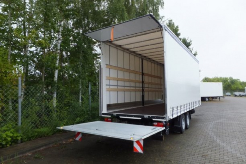 Möslein TPS 11 DL 7,30 neuer Planenanhänger, Ladebordwand + Durchladbar - Remolque con toldo: foto 3 Möslein TPS 11 DL 7,30 neuer Planenanhänger, Ladebordwand + Durchladbar - Remolque con toldo: foto 3