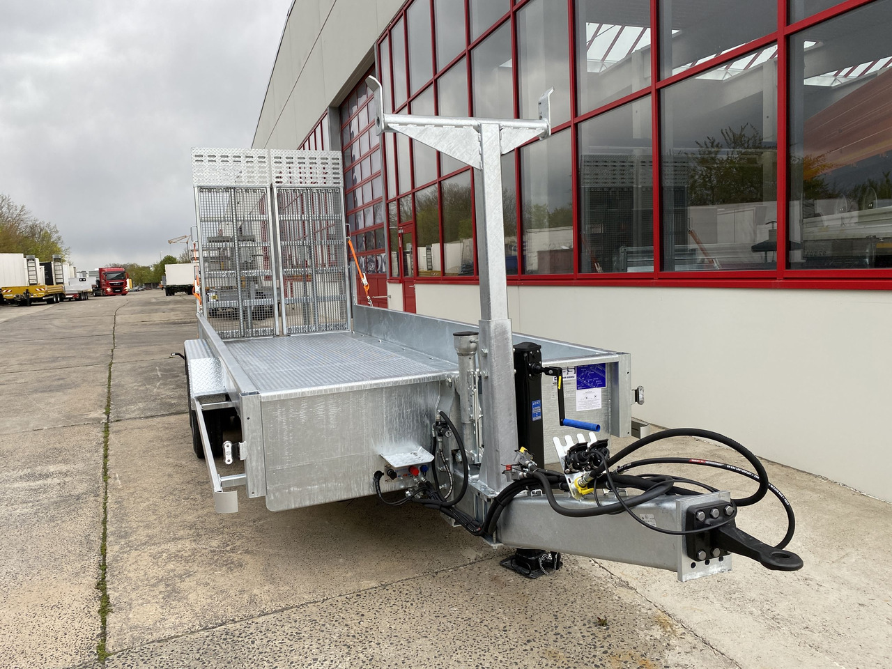 Remolque góndola rebajadas para transporte de equipos pesados nuevo Möslein TT 11-E6x2 hydr. Rampen  Tieflader für Fräsen breiten hydraulischen Rampen, Neu: foto 11