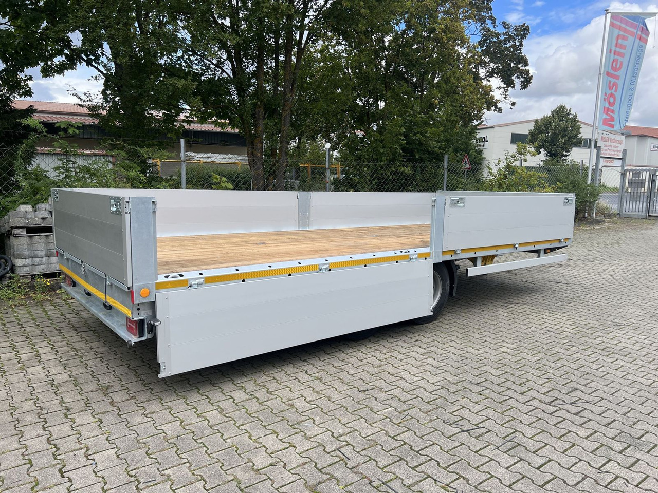 Möslein Tandem- Pritschenanhänger- Tieflader - Remolque plataforma/ Caja abierta: foto 4 Möslein Tandem- Pritschenanhänger- Tieflader - Remolque plataforma/ Caja abierta: foto 4
