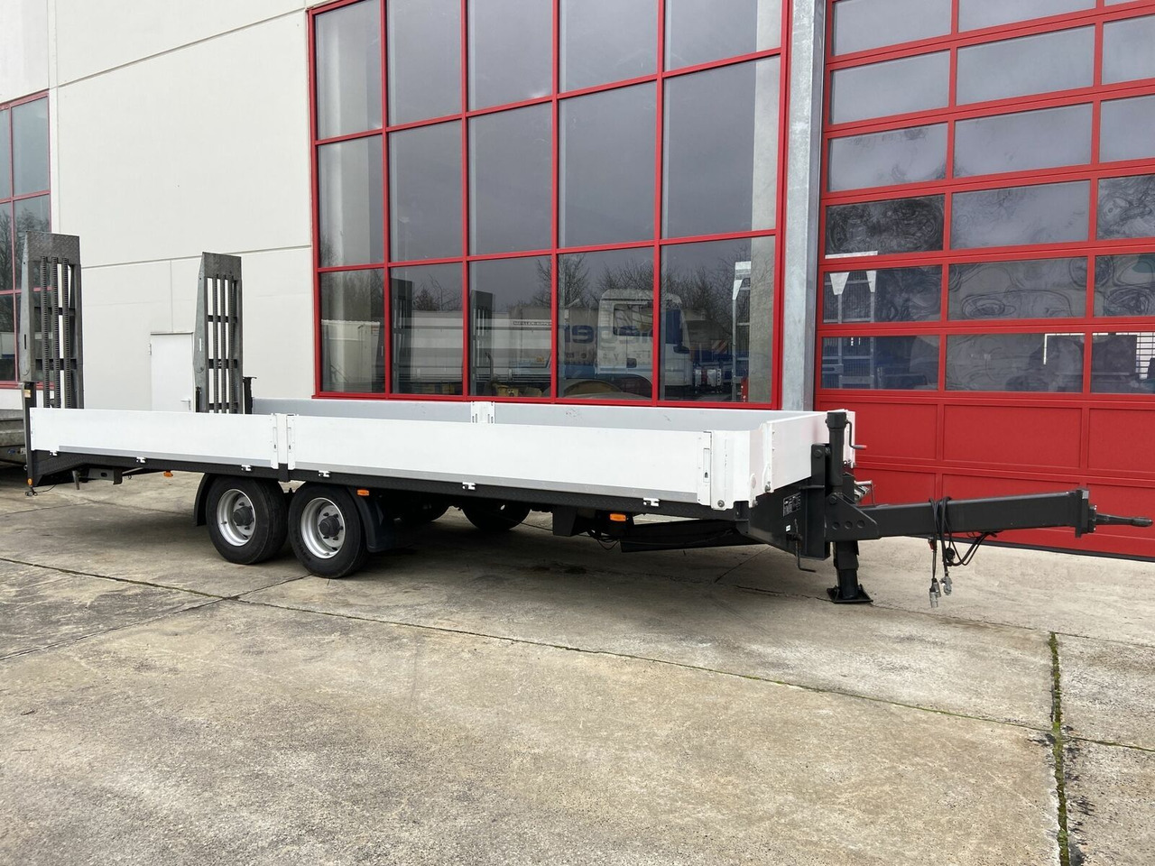 Tandemtieflader 7 m LadeflächeNeuwertig - Remolque góndola rebajadas: foto 2 Tandemtieflader 7 m LadeflächeNeuwertig - Remolque góndola rebajadas: foto 2