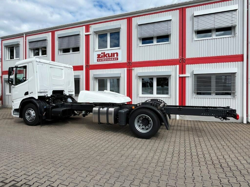 DAF XD 370 Fahrgestell - Camión chasis: foto 5 DAF XD 370 Fahrgestell - Camión chasis: foto 5