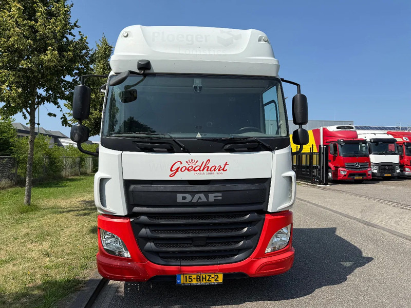 DAF CF 400 12-2016 only 805.000 km - Cabeza tractora: foto 3 DAF CF 400 12-2016 only 805.000 km - Cabeza tractora: foto 3