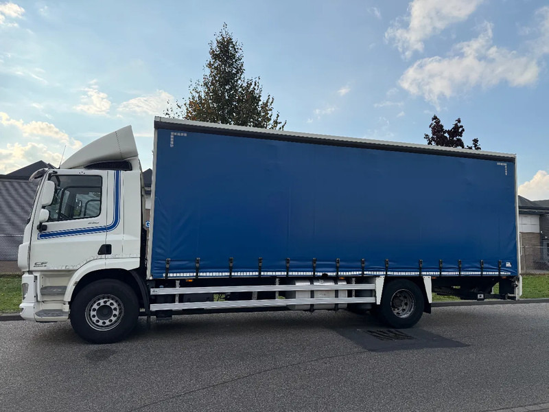 DAF CF 290 2016 - Camión caja cerrada: foto 5 DAF CF 290 2016 - Camión caja cerrada: foto 5