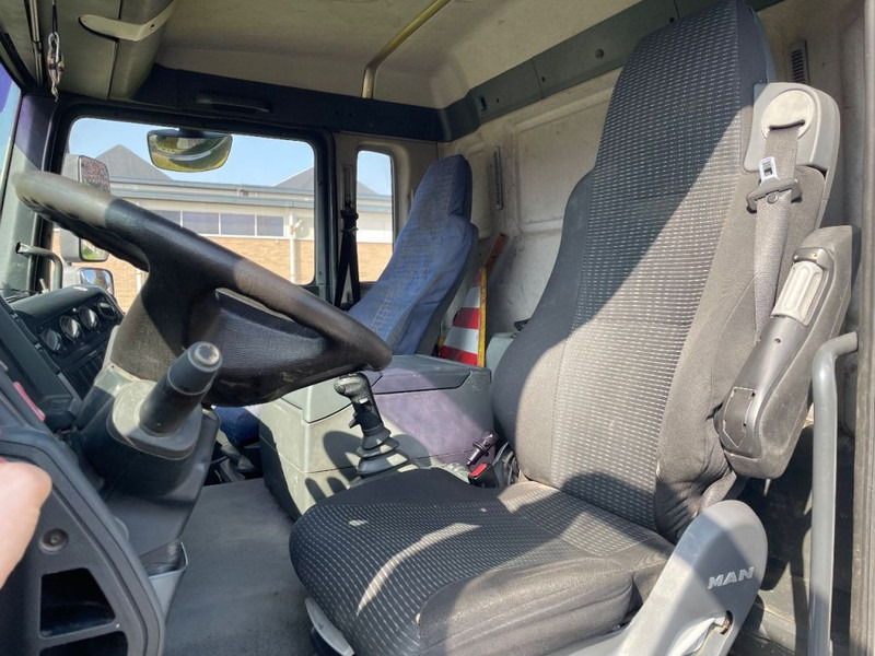 Limpieza de alcantarillado MAN TGA 41.440 kolkenzuiger pralissoli: foto 7