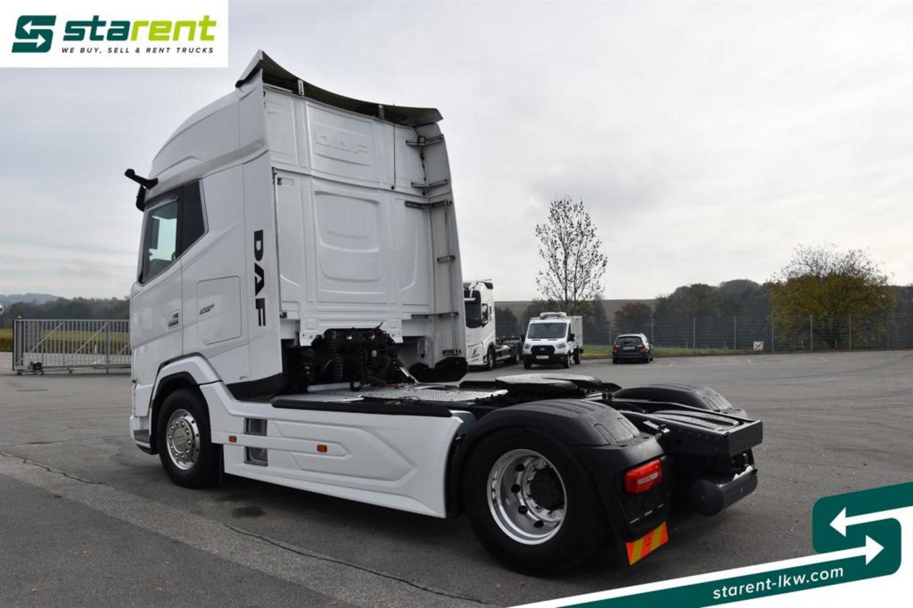 Cabeza tractora DAF XG+ 530 Leder Intarder Standklima ACC Alufelgen: foto 7