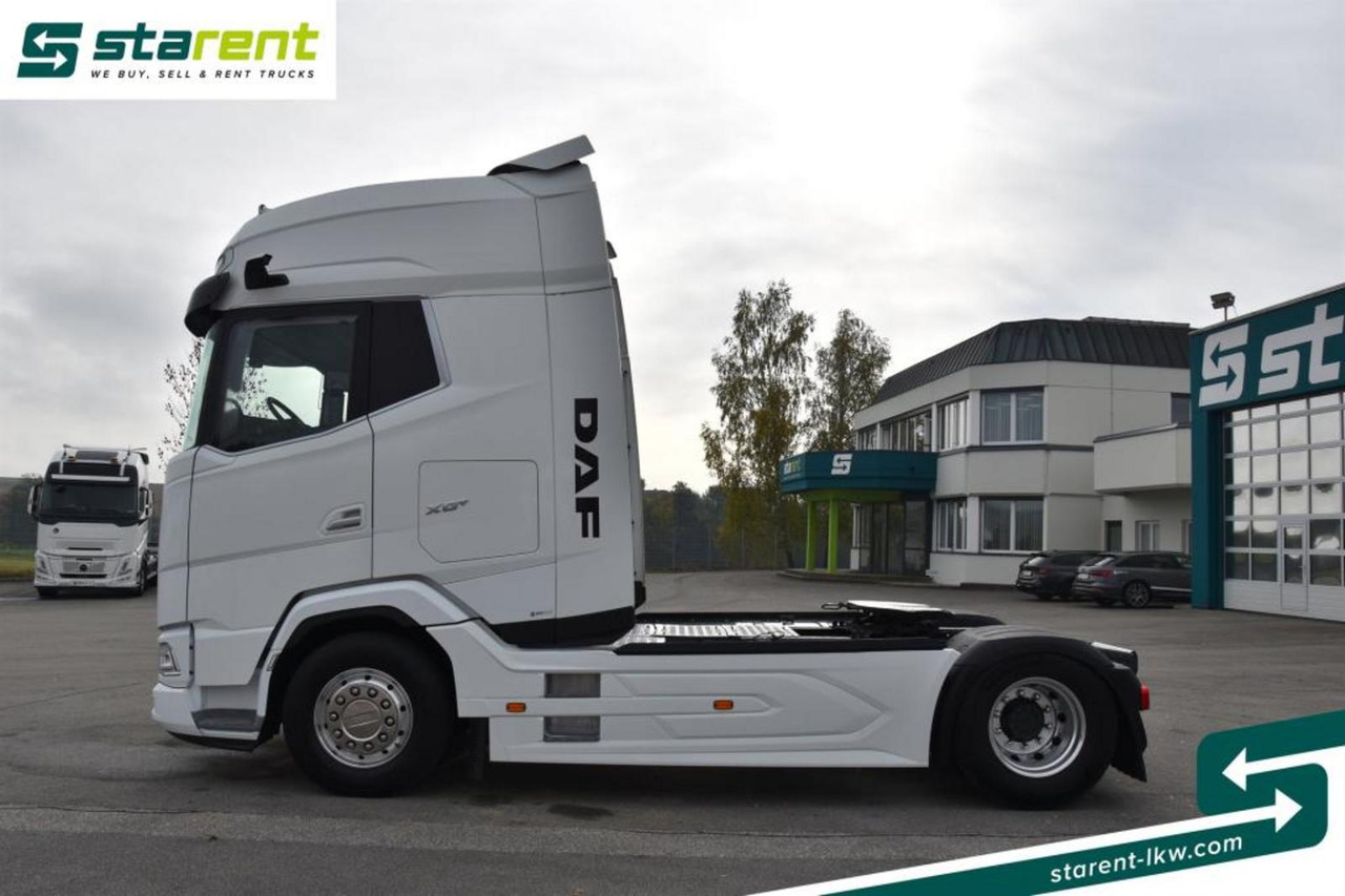 Cabeza tractora DAF XG+ 530 Leder Intarder Standklima ACC Alufelgen: foto 8