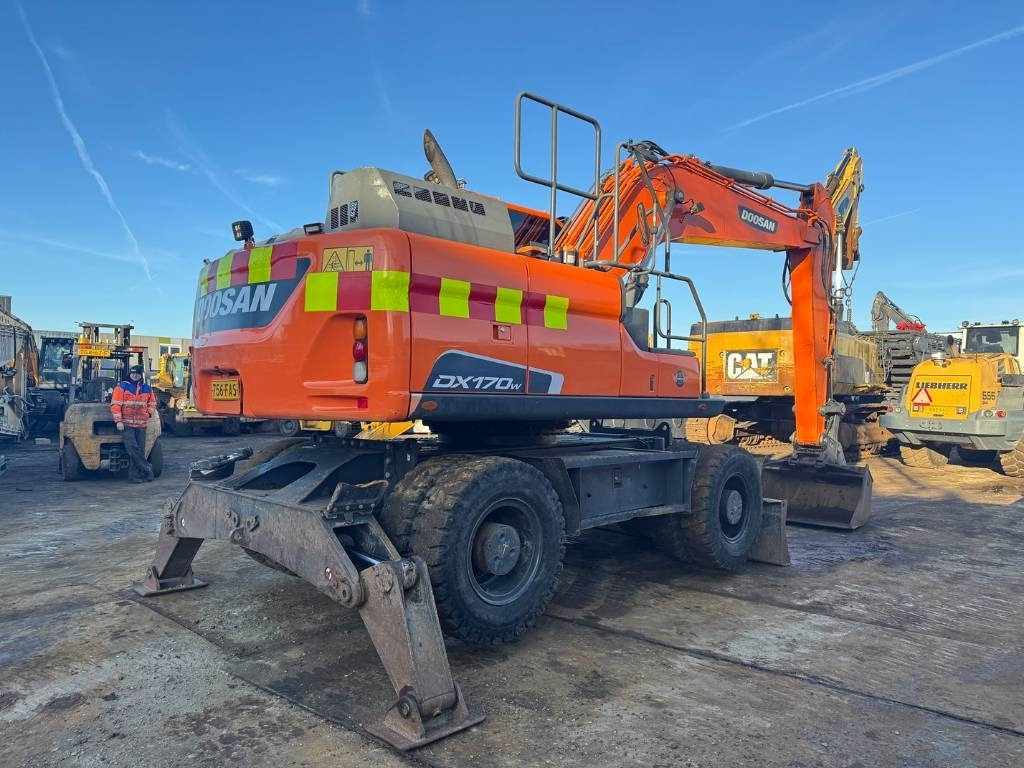 Doosan DX 170 W - 5 - Excavadora de ruedas: foto 5 Doosan DX 170 W - 5 - Excavadora de ruedas: foto 5