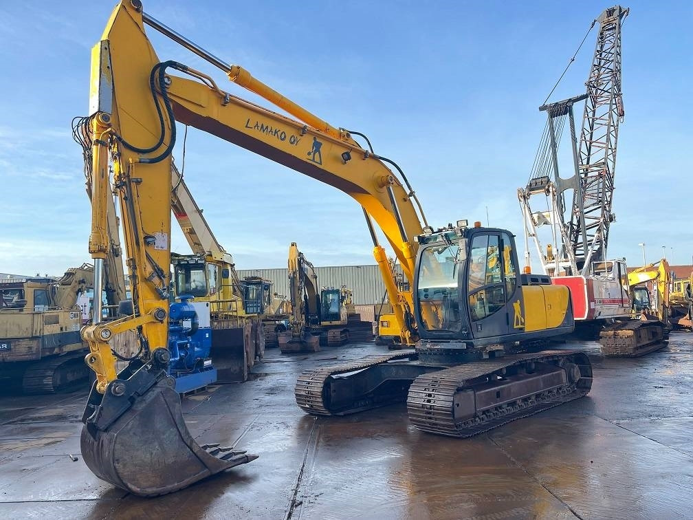 JCB JS 200 - Excavadora de cadenas: foto 2 JCB JS 200 - Excavadora de cadenas: foto 2