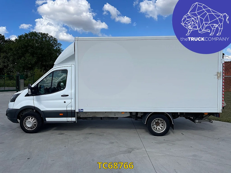 Ford Transit 2.0 TDCI BOX + LIFT - Furgoneta caja cerrada: foto 2 Ford Transit 2.0 TDCI BOX + LIFT - Furgoneta caja cerrada: foto 2