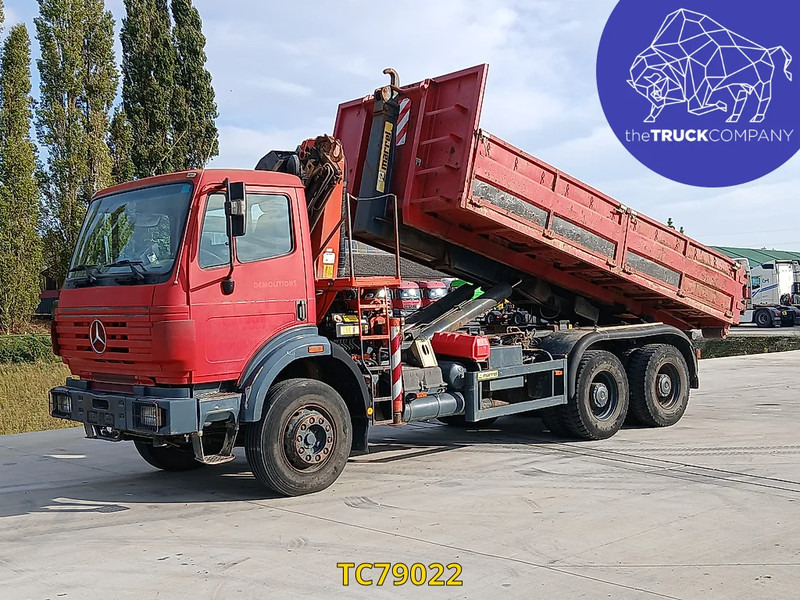 Mercedes-Benz SK 2531 - Camión portacontenedore/ Intercambiable: foto 1 Mercedes-Benz SK 2531 - Camión portacontenedore/ Intercambiable: foto 1