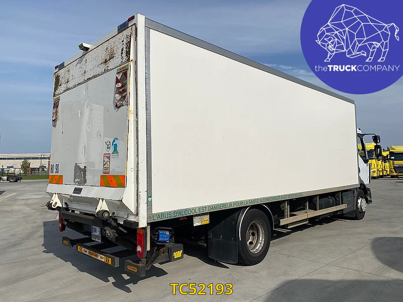 Renault D 210 - Camión caja cerrada: foto 4 Renault D 210 - Camión caja cerrada: foto 4