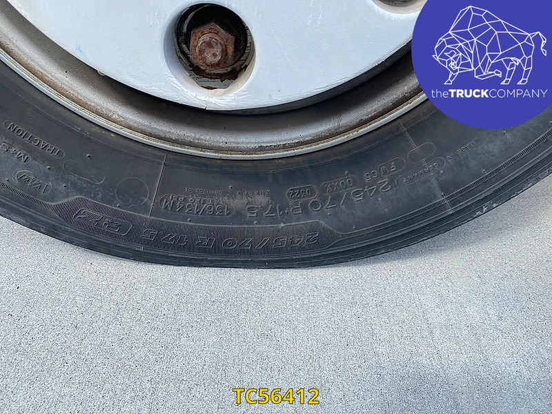 Renault D 240 - Camión frigorífico: foto 3 Renault D 240 - Camión frigorífico: foto 3