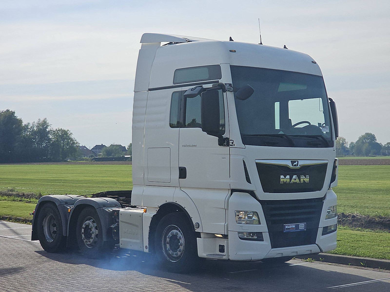 MAN 26.500 TGX XXL 6X2/2 356TKM - Cabeza tractora: foto 5 MAN 26.500 TGX XXL 6X2/2 356TKM - Cabeza tractora: foto 5