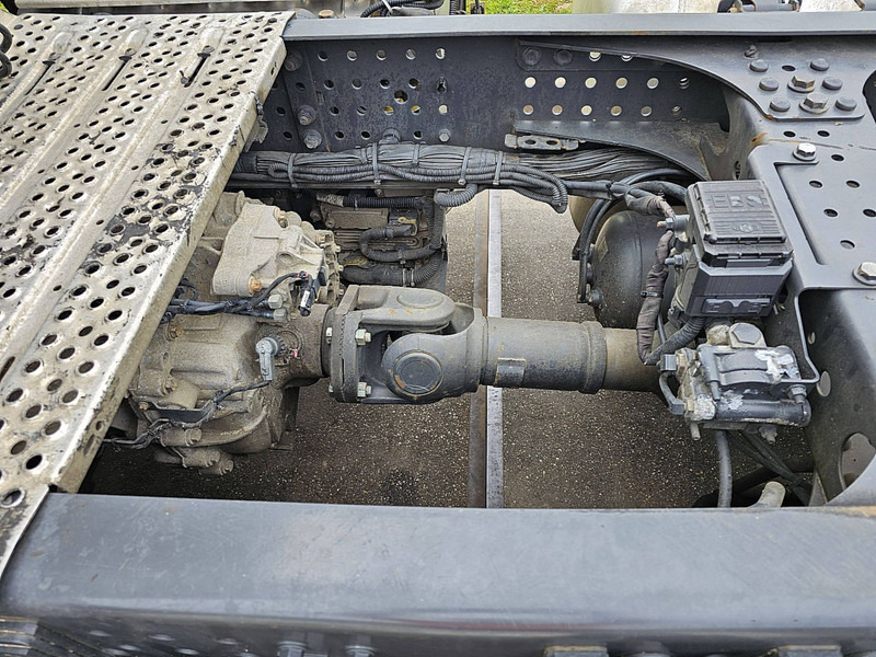 Cabeza tractora Mercedes-Benz ACTROS 1845 LS: foto 16
