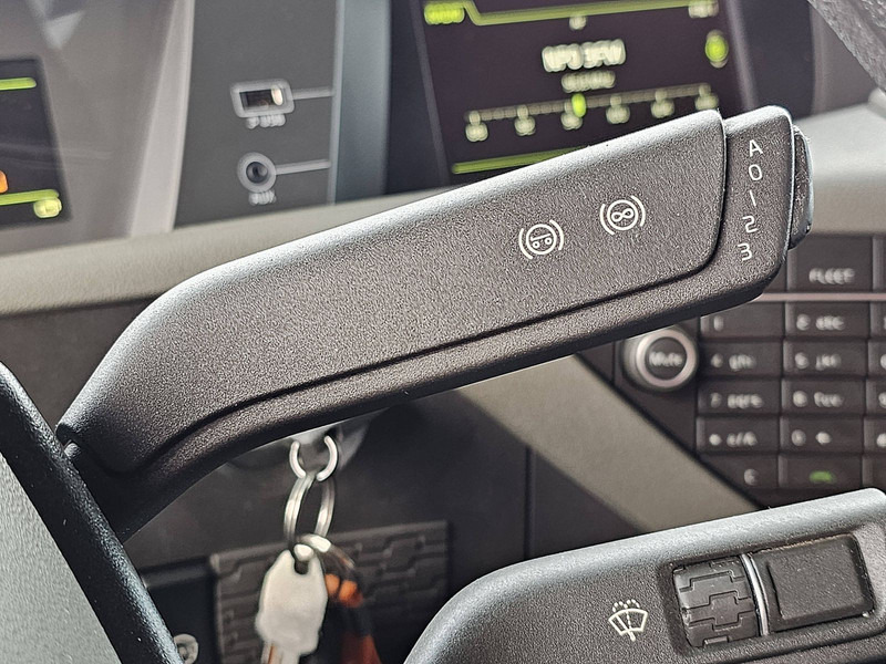 Cabeza tractora Volvo FH 460 PTO SKIRTS VEB+: foto 12 Cabeza tractora Volvo FH 460 PTO SKIRTS VEB+: foto 12