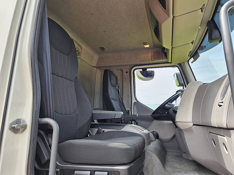 Camión lona DAF LF 290 16T: foto 7