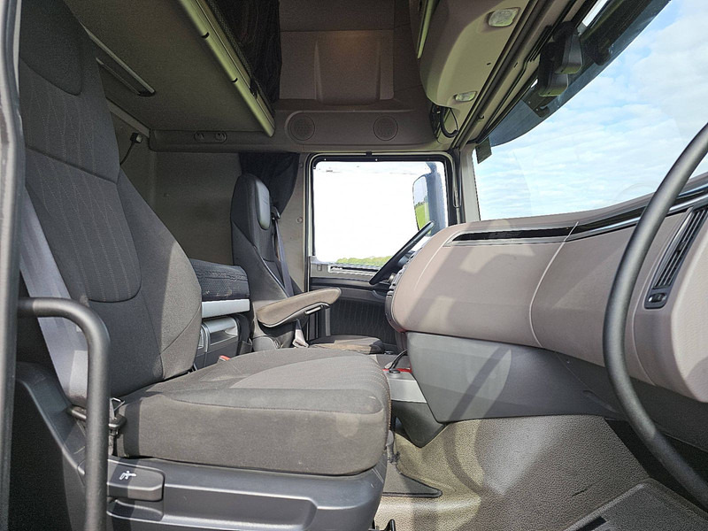 Camión chasis DAF XF 480 SSC 6X2 FAR INTARDER: foto 7