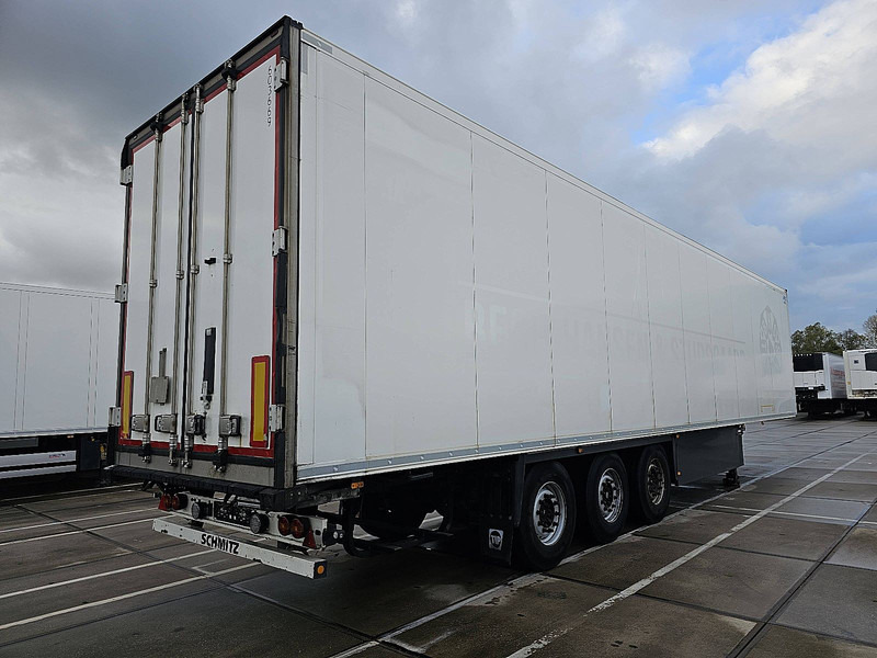 Schmitz Cargobull MEATRAILS - Semirremolque frigorífico: foto 2 Schmitz Cargobull MEATRAILS - Semirremolque frigorífico: foto 2