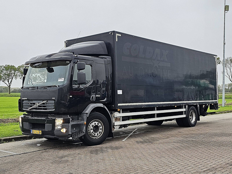 Volvo FE 250.18 - Camión caja cerrada: foto 2 Volvo FE 250.18 - Camión caja cerrada: foto 2