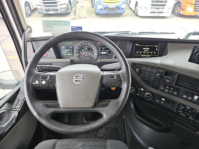 Camión frigorífico Volvo FH 460 6X2 LAMBERET COMBI: foto 8