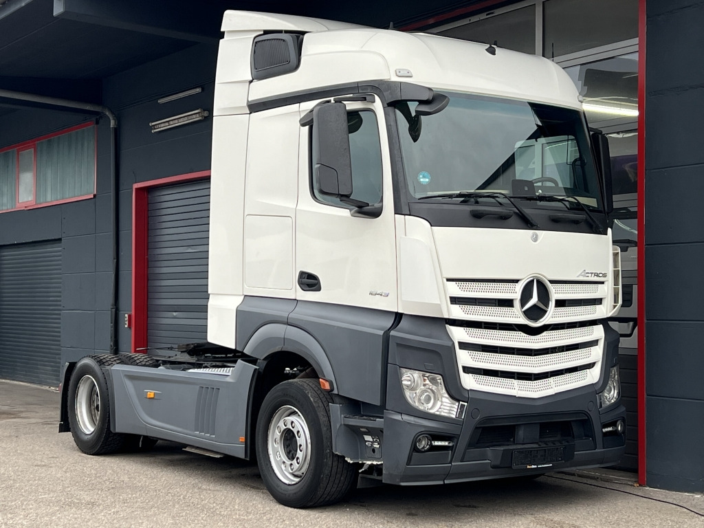 Mercedes-Benz Actros 1843 Klima Retarder ACC-Abstandstempomat - Cabeza tractora: foto 1 Mercedes-Benz Actros 1843 Klima Retarder ACC-Abstandstempomat - Cabeza tractora: foto 1